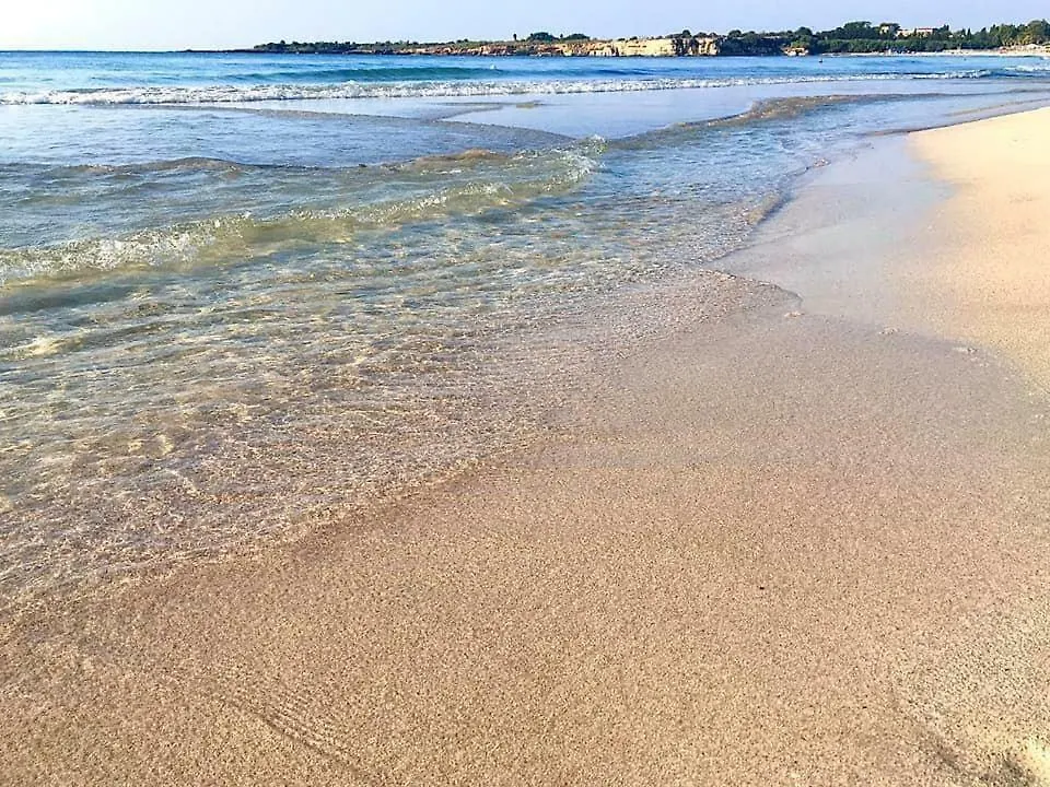 Privatunterkunft La Stanza Delle Muse In Villa Con Piscina Fontane Bianche Italien